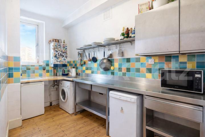 Luxury One Bedroom Residence Moments from Hyde Park  Gloucester Terrace, Paddington / Bayswater